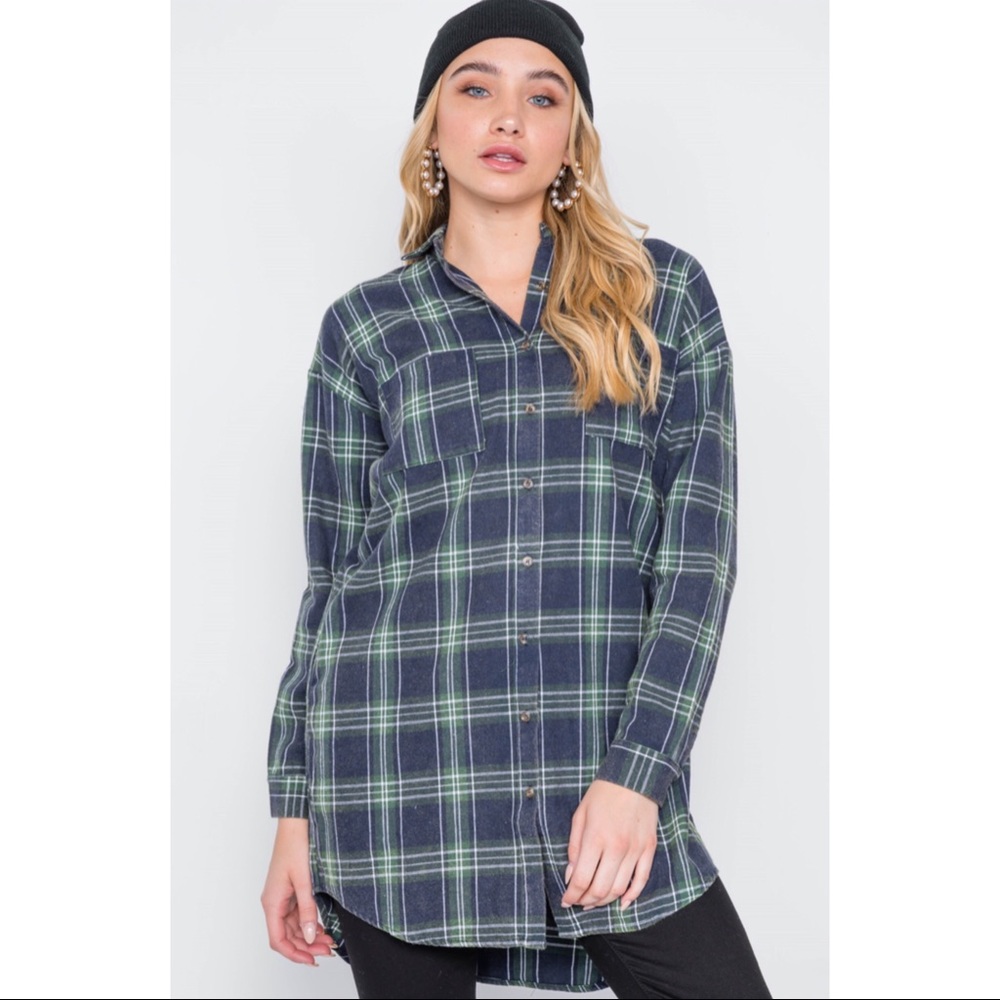 The Perfect Flannel - Picture 4 of 5